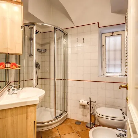 Coronari Stylish Apartment Rome