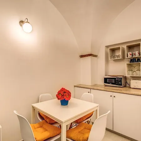 Coronari Stylish Apartment *