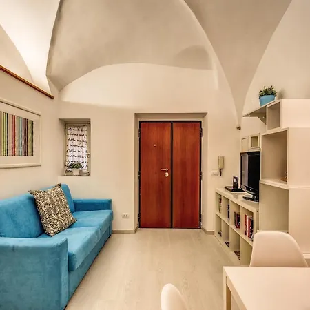 Coronari Stylish Apartment Rome