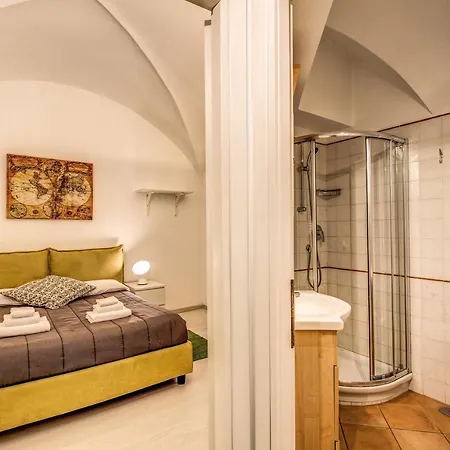 Coronari Stylish Apartment *